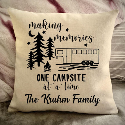 Horse Camper Trailer Decorative pillow cover - Making Memories Campsite pillow cover - Personalize camper gift - USA Travel Map Pillow Camping decor
