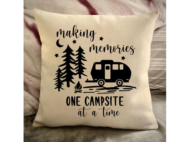 Vintage Travel Trailer Decorative pillow cover - Making Memories Campsite pillow cover - Personalize camper gift - USA Travel Map Pillow Camping decor