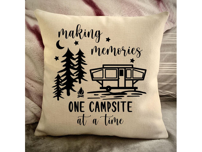 Popup Pull Trailer Decorative pillow cover - Making Memories Campsite pillow cover - Personalize camper gift - USA Travel Map Pillow Camping decor